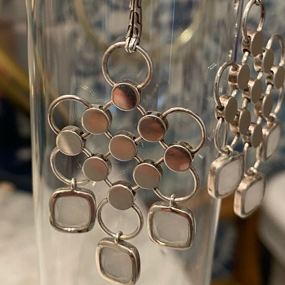 John Hardy dangle dot earrings! - Picture 2 of 3